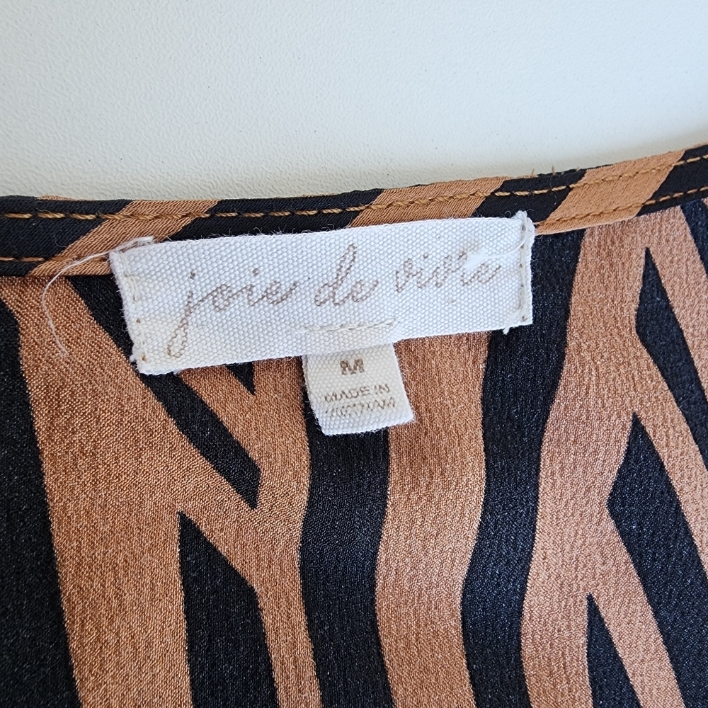 Joie De Vivre Womens Wrap Satin Dress Geo Print Tan Black Short Sleeve Sz M - Picture 15 of 15